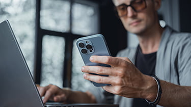 Using an iPhone? Keep an eye out for tax refund scammers